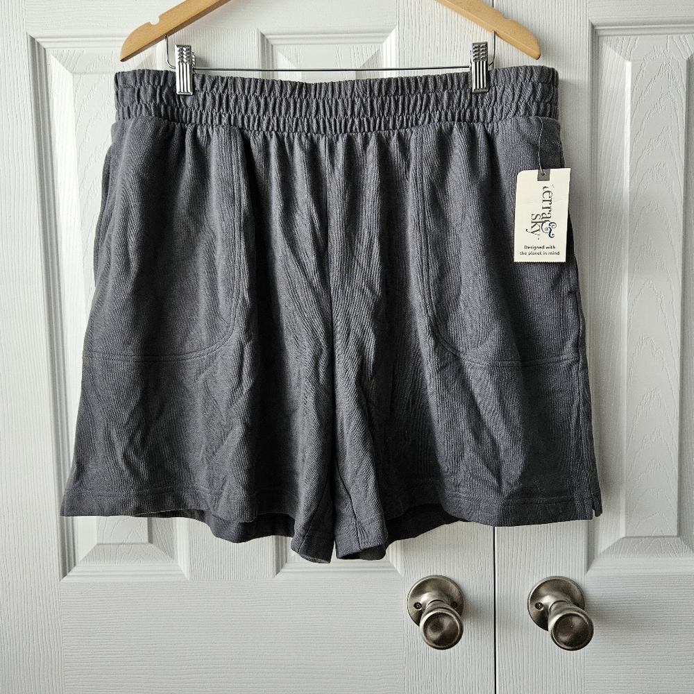 📌3for$10 NWT Terra & Sky Women's Gray Pull On Knit Shorts Size 1X